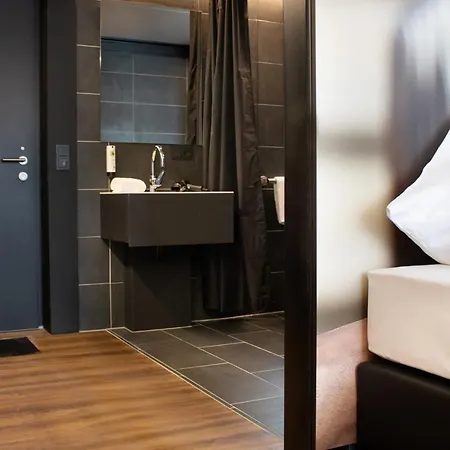 Loe Hotel By Wmm Hotels-3